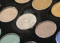 Eye shadow makeup